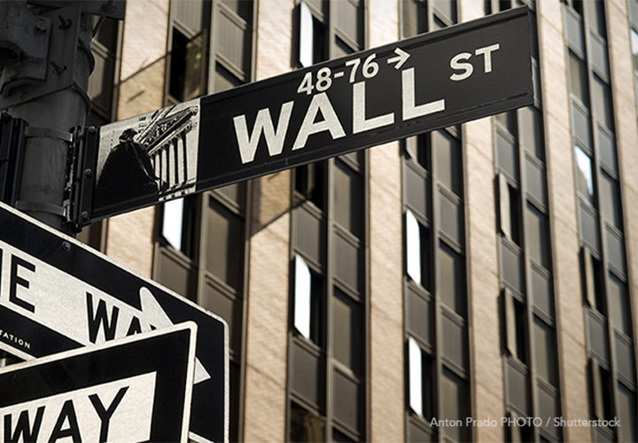 © Anton Prado PHOTO / Shutterstock