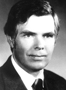 Photo of Bruce K. MacLaury 